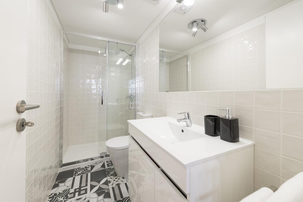 Lovelystay-Modern Loft City Center OOporto Exterior foto